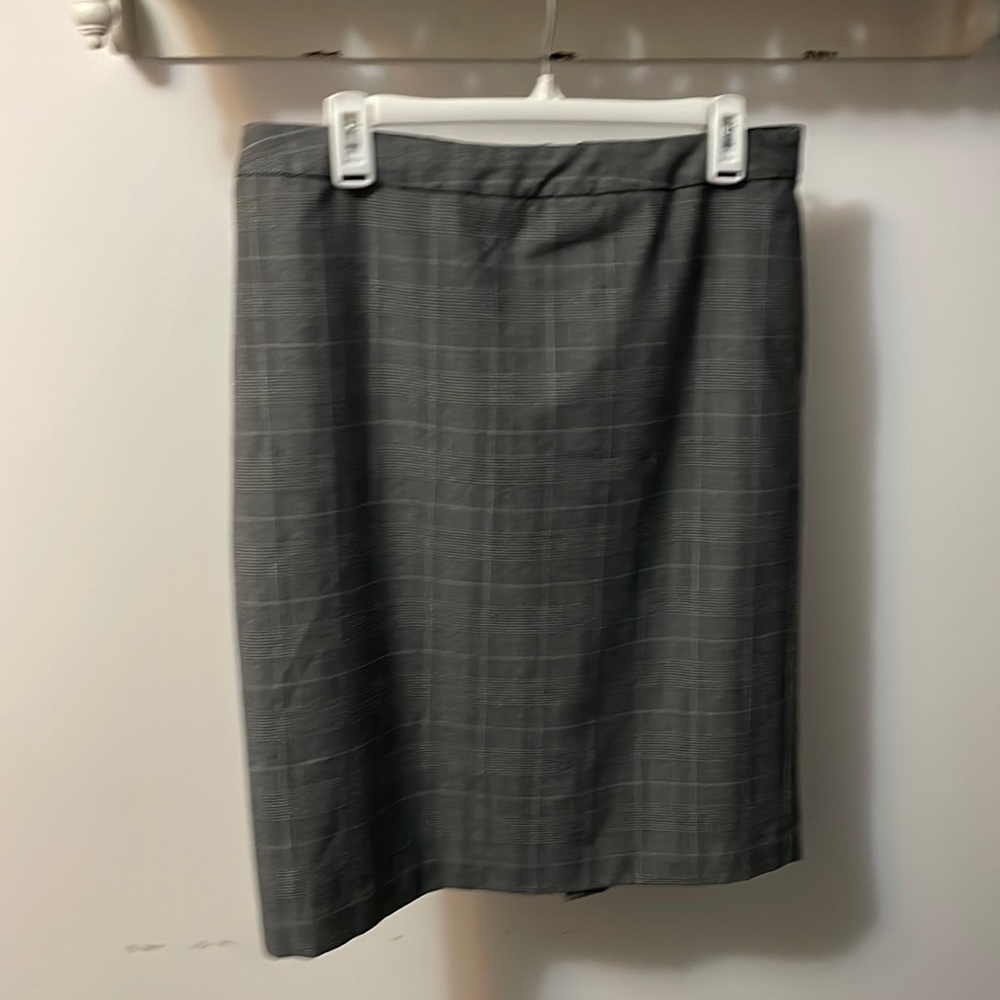 Worthington Gray Plaid Skirt